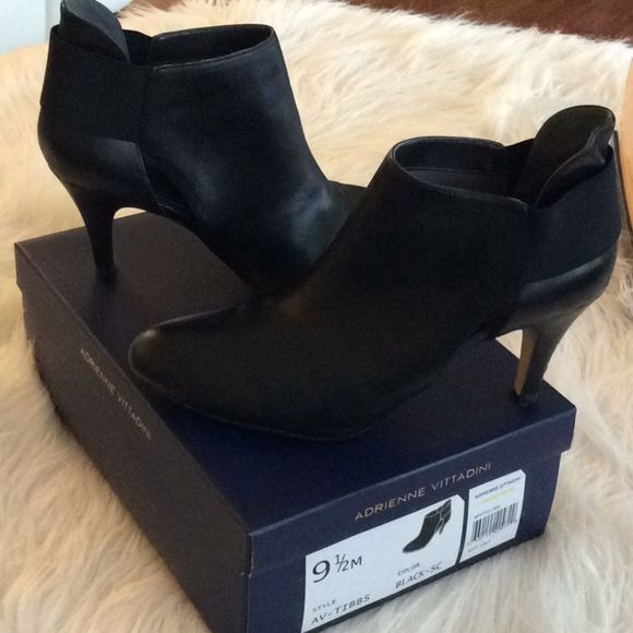 💞ADRIENNE VITTADINI💞leather ankle boots - Picture 2 of 8